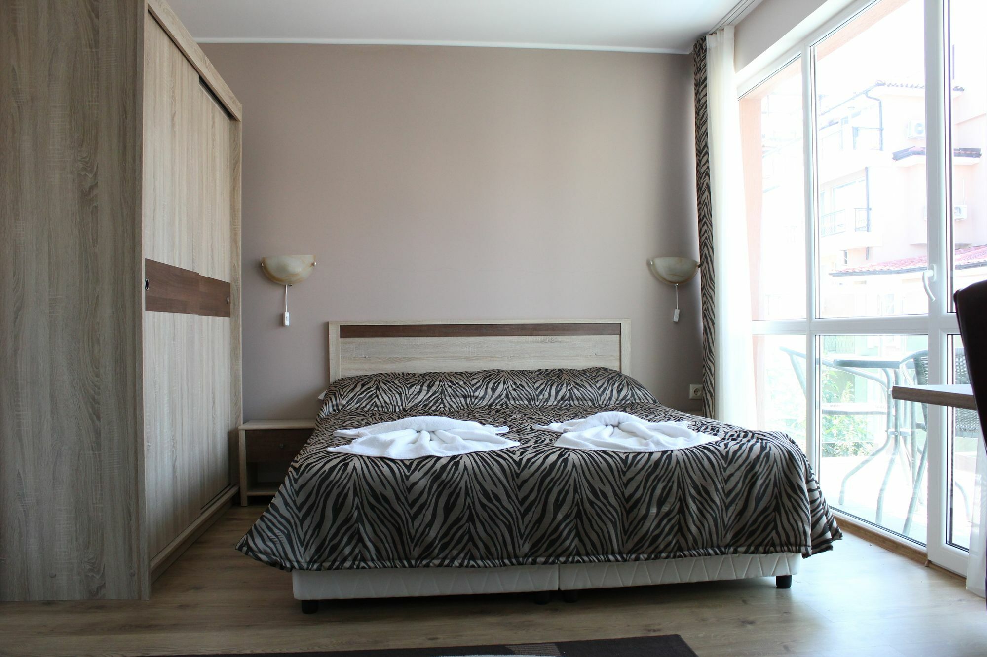Family Hotel Venera Sveti Vlas Exterior photo